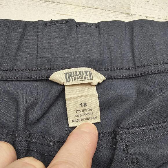 Lot of 2 - Duluth Trading Co. Pants Womens Size 18 Short Stretch Casual Comfort - Picture 3 of 8